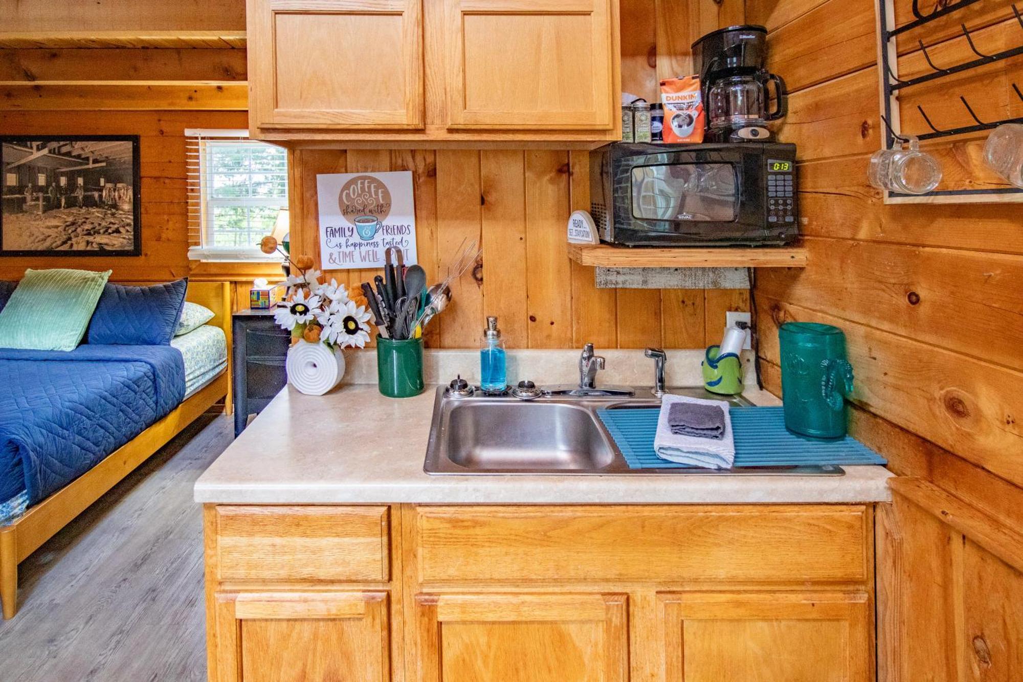 Kozy Haven Log Cabin Rentals Columbia Dış mekan fotoğraf