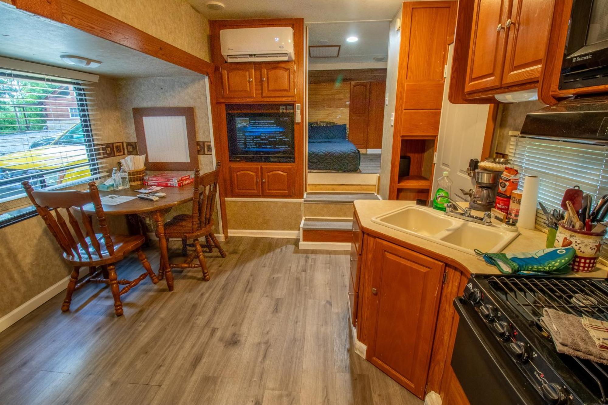 Kozy Haven Log Cabin Rentals Columbia Dış mekan fotoğraf